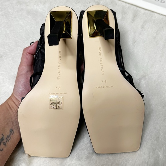 NIB $195 Good American Cage Slanted Strappy Neoprene Heel Sandals Womens 7.5, 10 - Picture 8 of 12